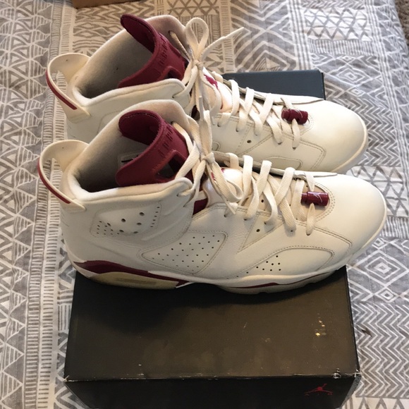 Air Jordan Maroon 6’s main image 6